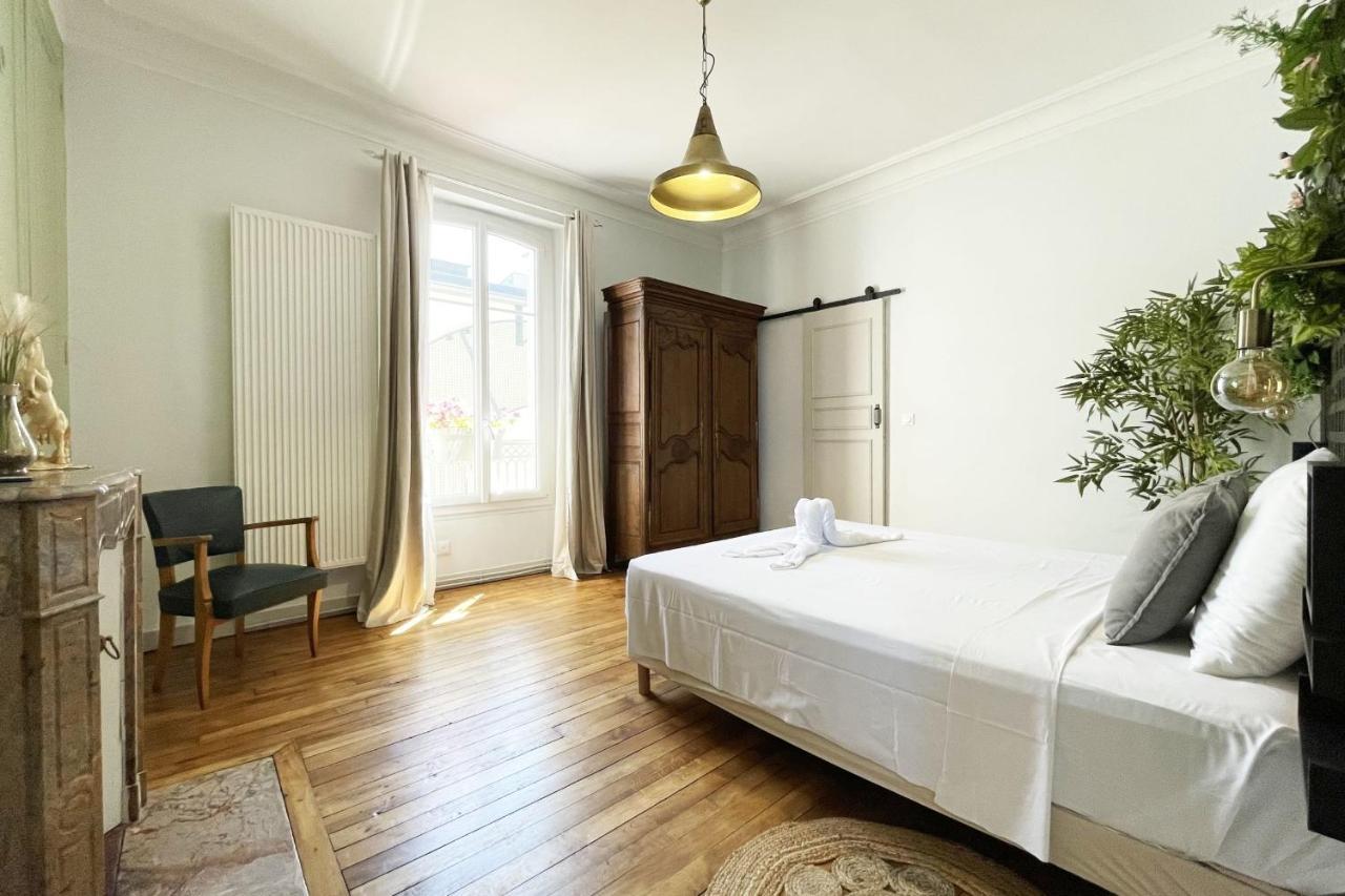 Appartement Haussmannien Proche Gare Chartres Exterior foto